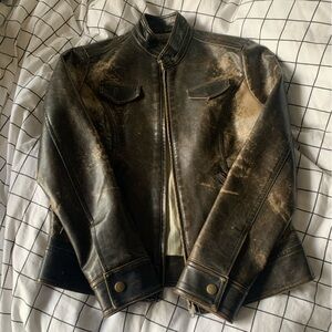 vintage women’s leather jacket!!